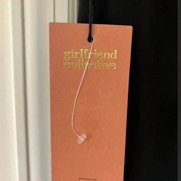 NWT Girlfriend Collective Compressive High Waisted Capri Legging in Black Size S - Picture 6 of 7